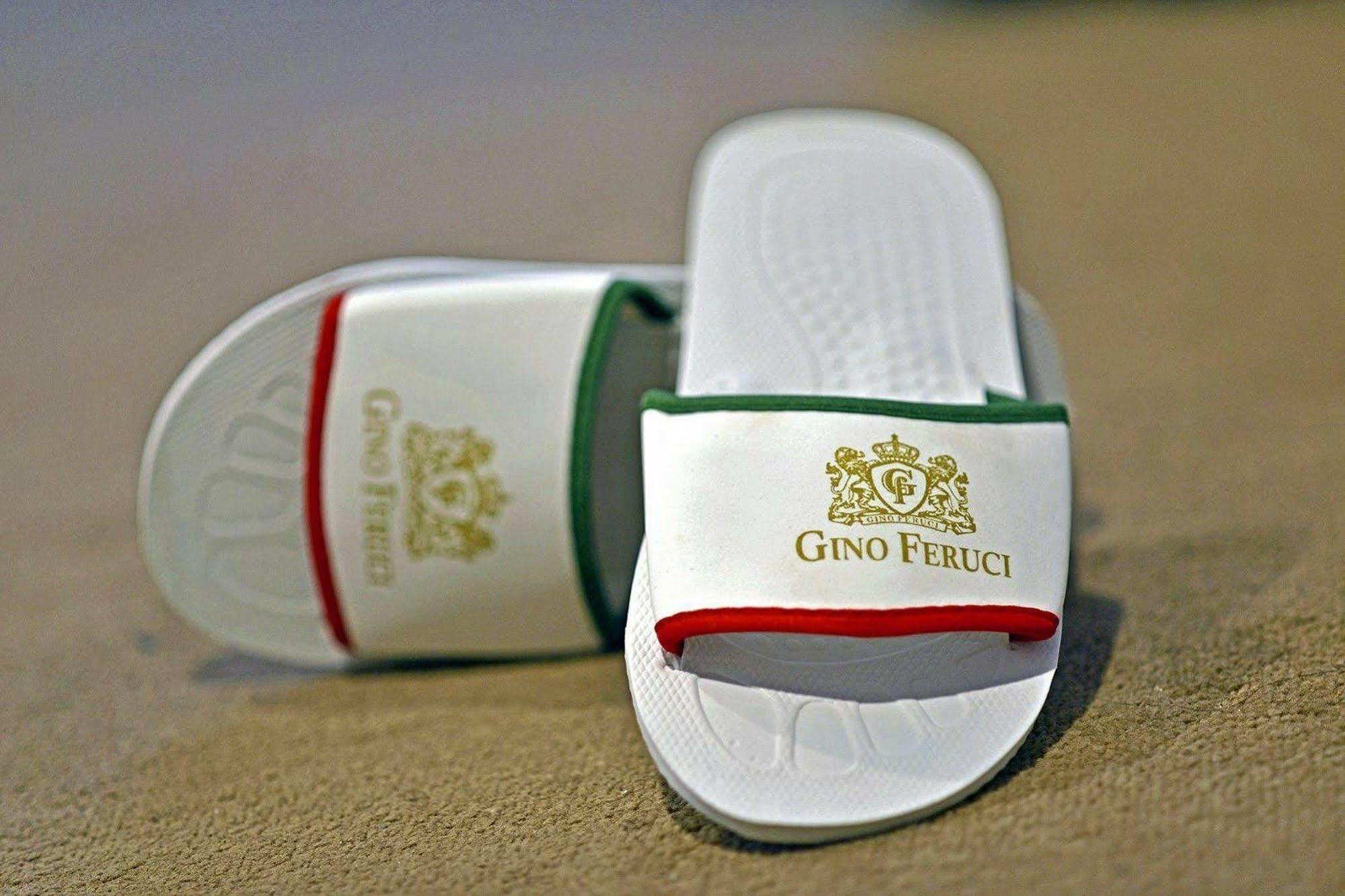 Gino Feruci Braga By Kagum Hotels Бандунг Екстериор снимка